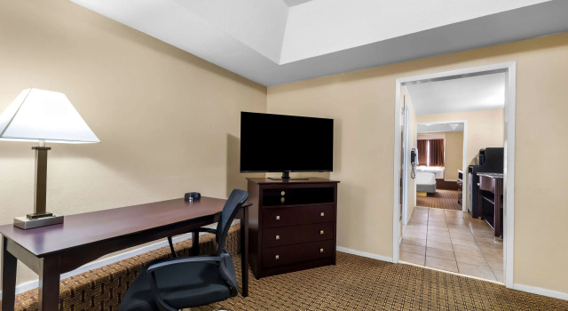 Двухместный люкс Best Western Markita Inn