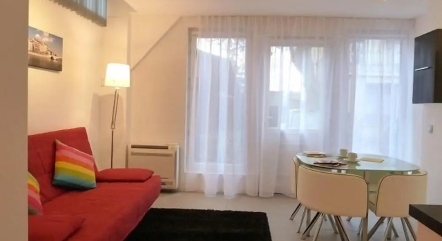 Студия с красивым видом из окна B&B "Clos Feuillat"