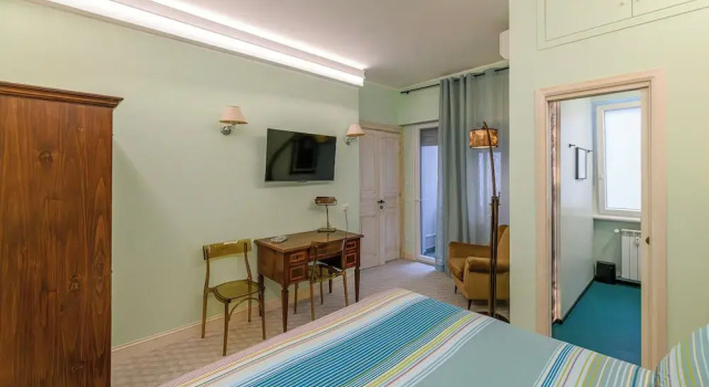 Люкс с балконом Tu chiamale emozioni 3 suite