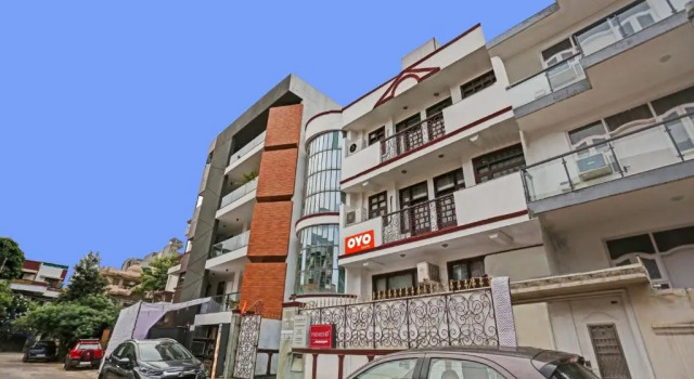 OYO Hotel Primero Near Aravali Biodiversity Park