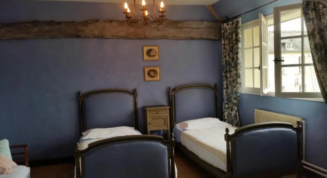 Четырёхместный номер Standard Chambres dHôtes Manoir Du Chêne