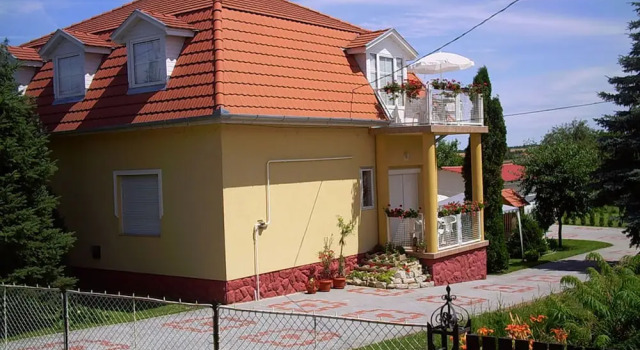 Balaton Apartman, Забронировать Апартаменты/квартира Балатонфельдвар Шомодь