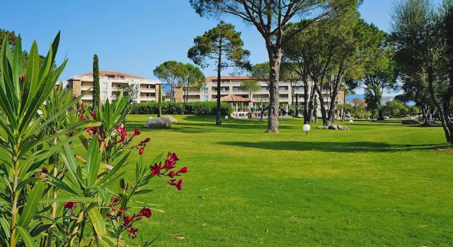 Апартаменты Classic Residence Salina Bay, Porto Vecchio, Apartment garden side