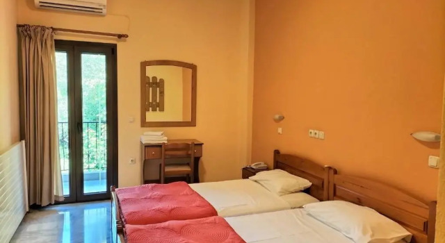 Двухместный номер Standard Spanias Hotel