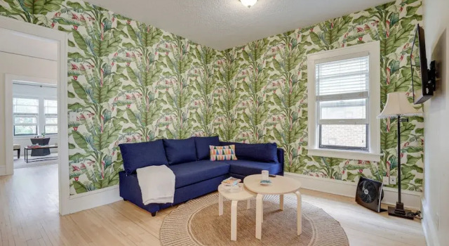 Апартаменты Bright Minneapolis Apartment - 1 Mi to Downtown!