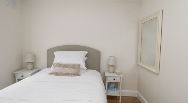 7 Belfort Court
