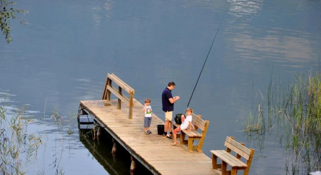 Seehaus Karantanien am Ossiacher See, Rezervovat Hotel Hotely v Carinthia s parkováním, Parkování