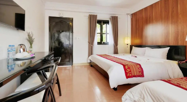 Четырёхместный номер Superior Hai Yen Hotel