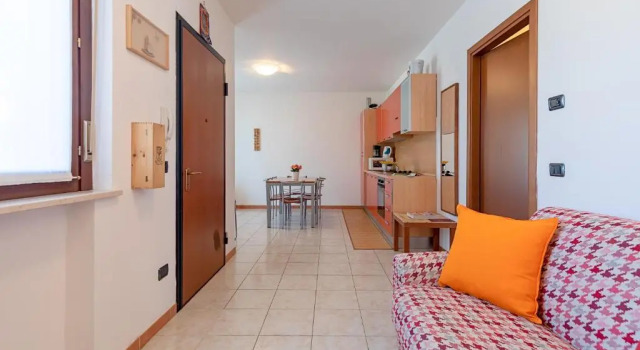 La Mimosa B03 Apartment by Wonderful Italy, Забронировать Апартаменты/квартира Отели Пескьера-дель-Гарды с бассейном, рядом с Pederzoli Hospital, Бассейн