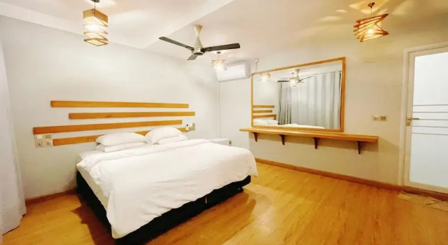 Klassisch Zimmer White Sand