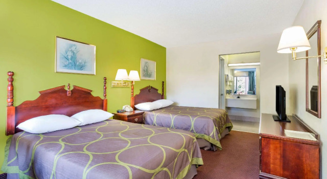 Четырёхместный номер Standard Отель Ashland Studio Inn Richmond North near Kings Dominion (Listing Partner)