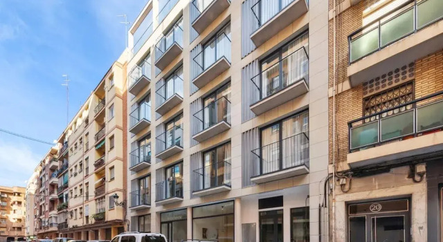 Limehome Valencia Carrer del Pare Palau