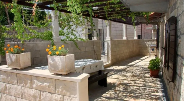 Apartment Put Rota 48, Rezerwuj Apartament Hotele w Split-Dalmatia County z parkingiem, Parking