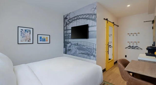 Номер Grand voco Astoria by IHG