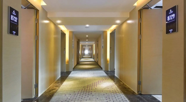 Yinfeng Hotel, Boek Hotel Hotels in Guangdong met parkeren, Parkeren