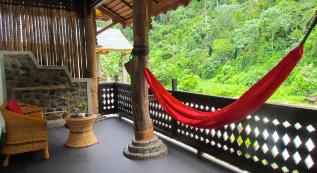 Полулюкс EcoTravel Cottages Bukit Lawang & Jungle Trekking