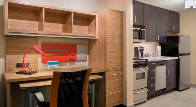 Двухместный люкс c 1 комнатой TownePlace Suites by Marriott Ottawa Kanata