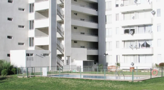 36.- HNA Paseo Peñuelas, Prenota Appartamento Hotel a Coquimbo con parcheggio, Parcheggio