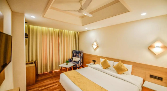 Hotel Palash Regency, Reserva ahora Hotel Meghnagar India