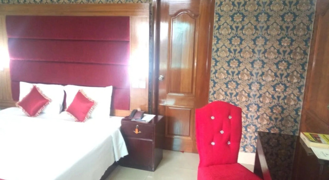 Номер Executive Hotel Lake View Plaza