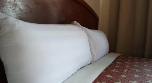 Standardowy pokój New Caspian Hotel