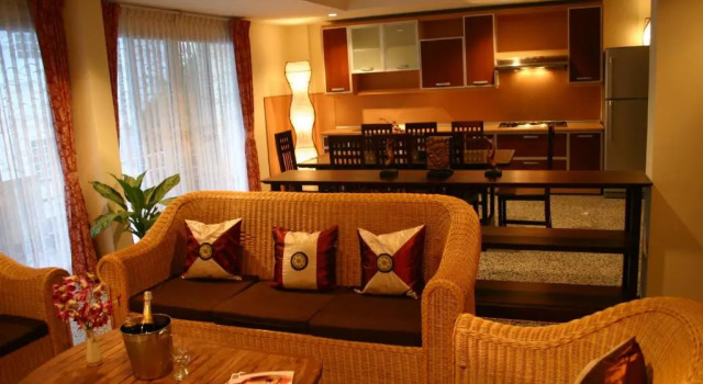 Апартаменты Tolmaj Family Apartment