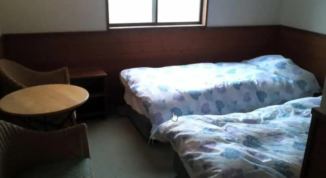 Rental Lodge WHITE RABBIT Madarao kogen Cottage MIDORINO KAZE, Rezervasyon Tatil Evi  