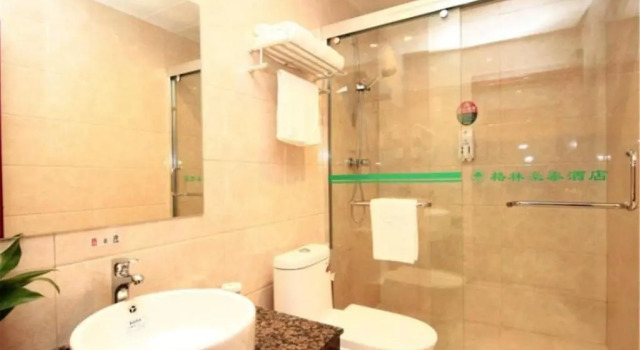 Семейный номер Standard GreenTree Inn ShanDong RiZhao JuXian YinXing Avenue Middle ShanDong Road Business Hotel
