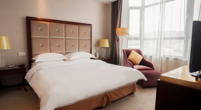 Люкс Business Tong Mei International Hotel