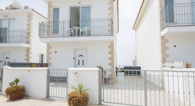 Gorgona Villas, Забронировать Вилла Отели Айия-Напа с парковкой, Парковка