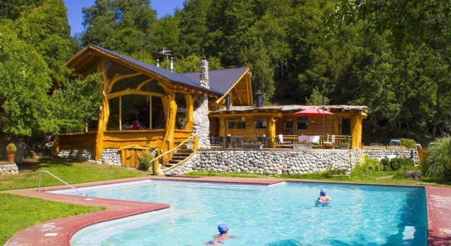 Termas Menetue, Buchen Sie Hotel Curarrehue Araucanía