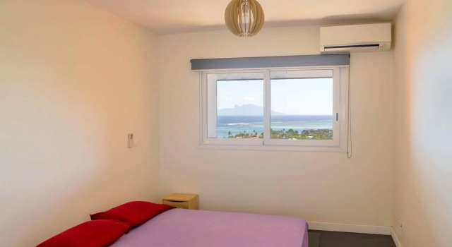 House With one Bedroom in Puna'auia, With Wonderful sea View, Pool Acc, Забронировать Отель Отели Таити с парковкой, Парковка