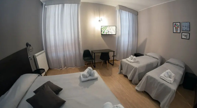 Standard- firedobbelt værelse med byudsigt Hotel Marconi