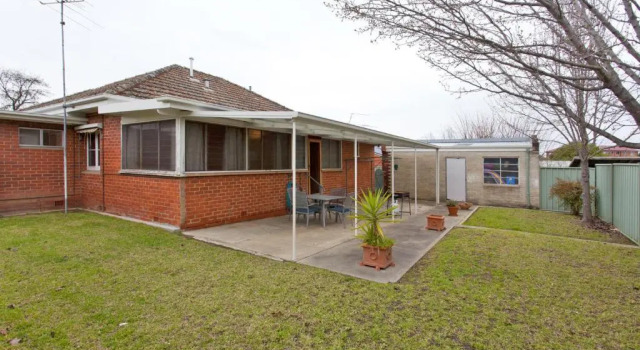 Коттедж Red Brick Beauty - Central Cottage