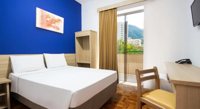Семейный номер Standard Hotel Euro Suite Poços de Caldas By Nacional Inn