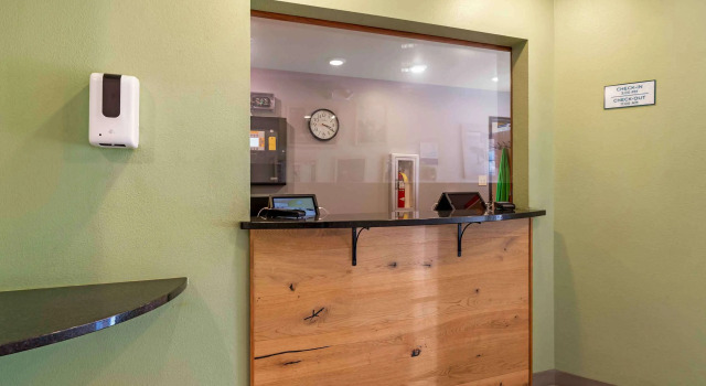 Extended Stay America Select Suites - Cincinnati - Florence - Airport, Rezervovat Hotel Florencie Northern Kentucky River Region
