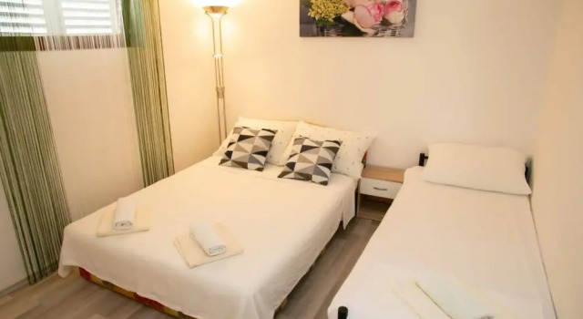 Апартаменты c 1 комнатой Apartments Sun Dance 2 with heated Pool