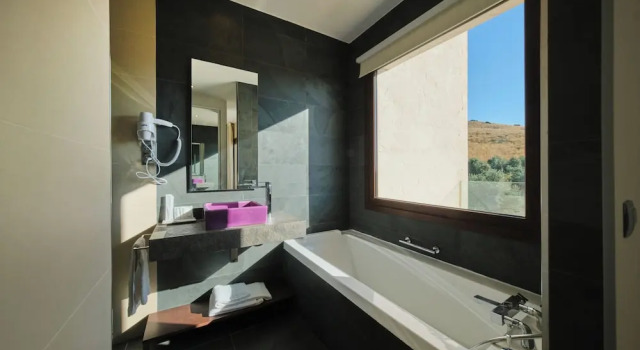 Полулюкс Hotel Spa Villa Nazules