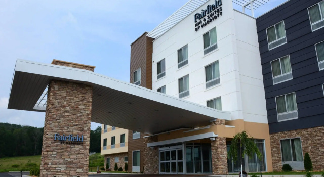 Fairfield Inn & Suites By Marriott Somerset, Prenota Hotel Somerset Pennsylvania