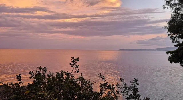Номер Deluxe Bohol-Lahoy Dive & Beach Resort