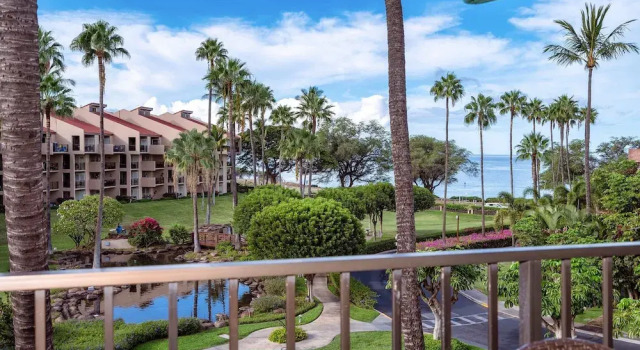 Kamaole Sands 1-403 - Ultimate Getaway! Spacious 2/2 With Split AC, Large Lanai