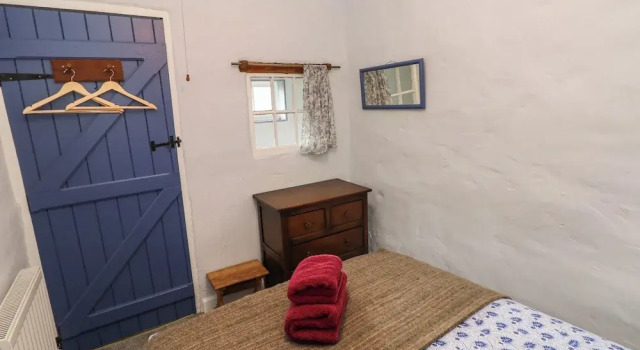Penyrallt Fach Cottage, Buchen Sie Ferienhaus Llangeler South Wales