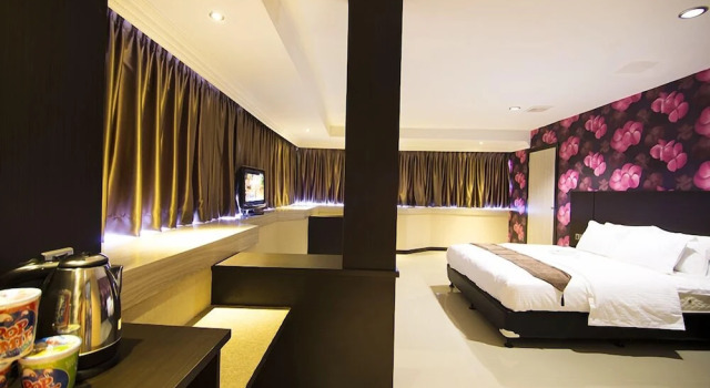 Люкс Kireinn Hotel Batam