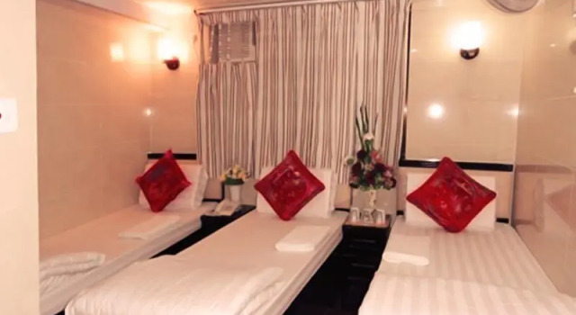 Кровать в общем номере Budget Hostel Block D 10th Floor 24 HOUR RECEPTION