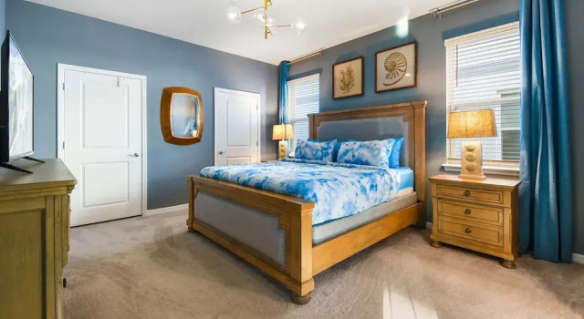 Holiday Home Comfort & Luxury Near Orlando Attractions