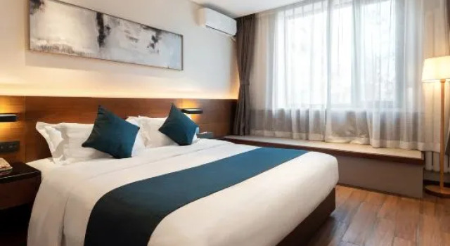 Люкс Beijing Placid Lake Resort Hotel