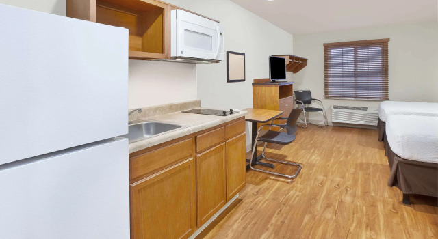 Четырёхместный номер Standard WoodSpring Suites Columbus Urbancrest