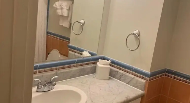 Четырёхместный люкс с балконом Aquarius Vacation Club at Dorado del Mar