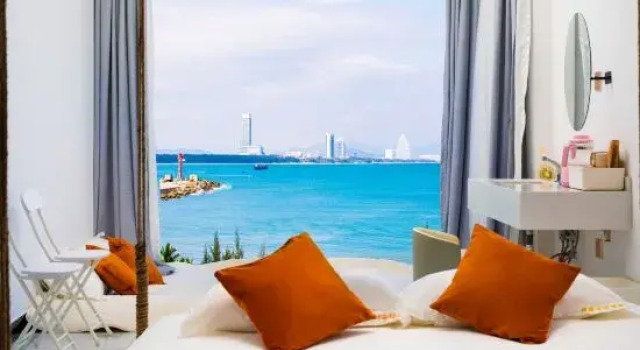 Banhai Youke Surfing Design Homestay (Wuzhizhou Houhai Branch), Book Boutique Sanya Hainan