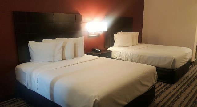 Econo Lodge Inn and Suites Airport, Book Hotel Billige hoteller i Humble